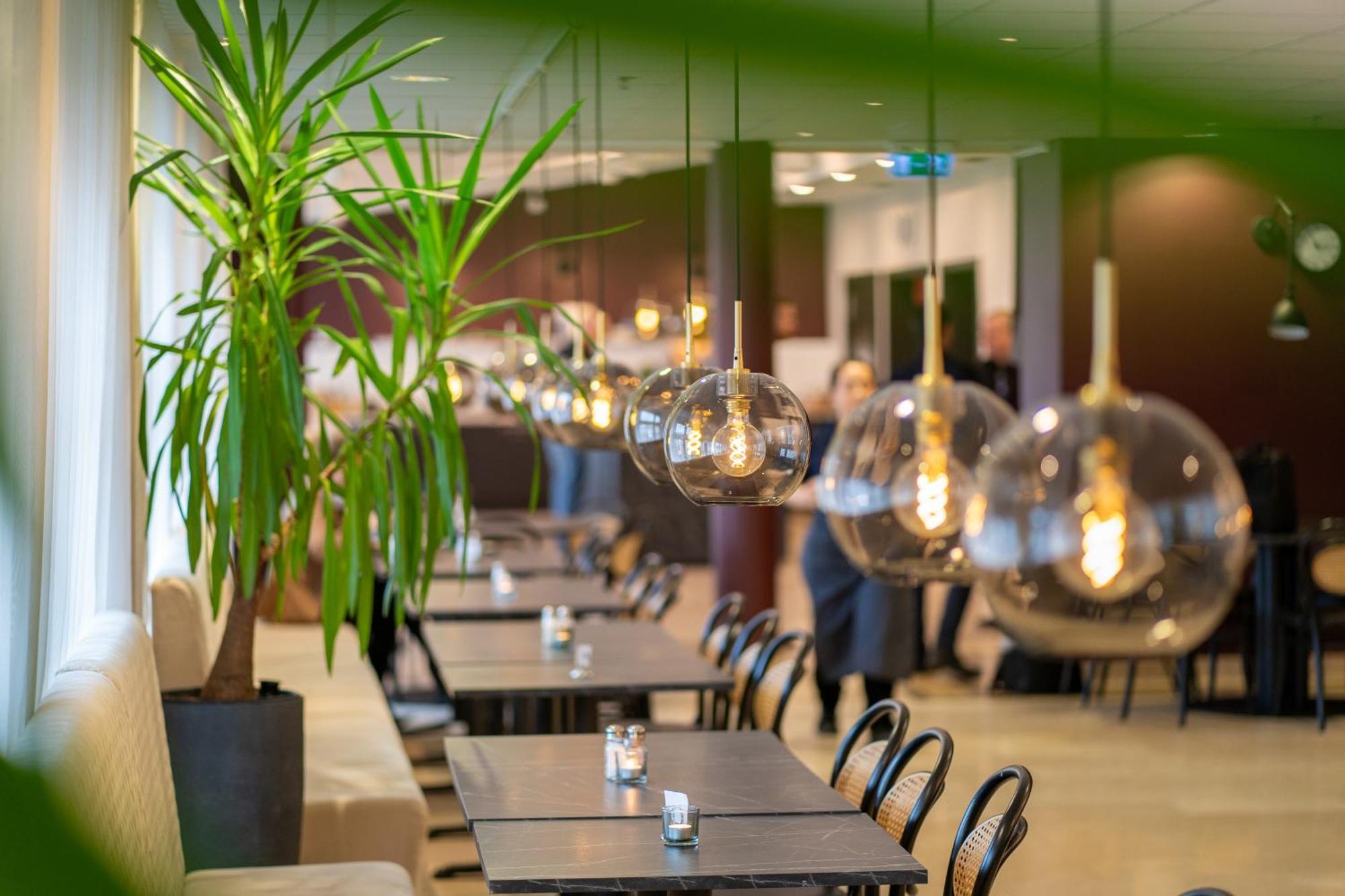 Solna Park & Hotel Екстер'єр фото