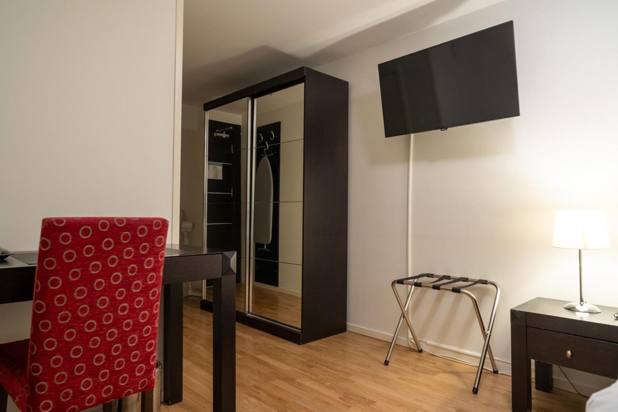 Solna Park & Hotel Екстер'єр фото
